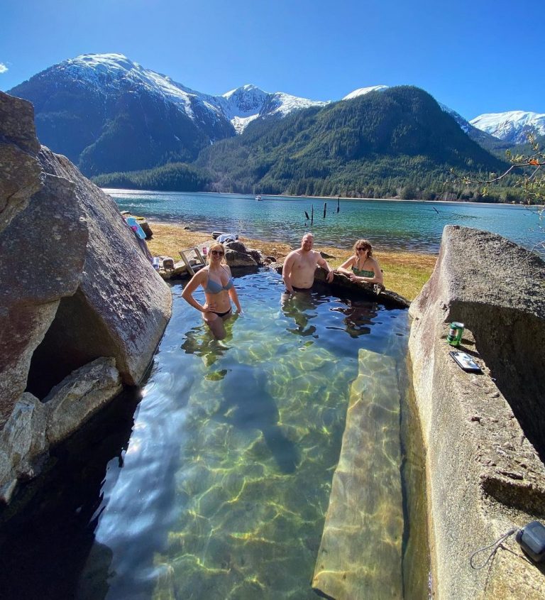 @the.tale.of.two.taekemas