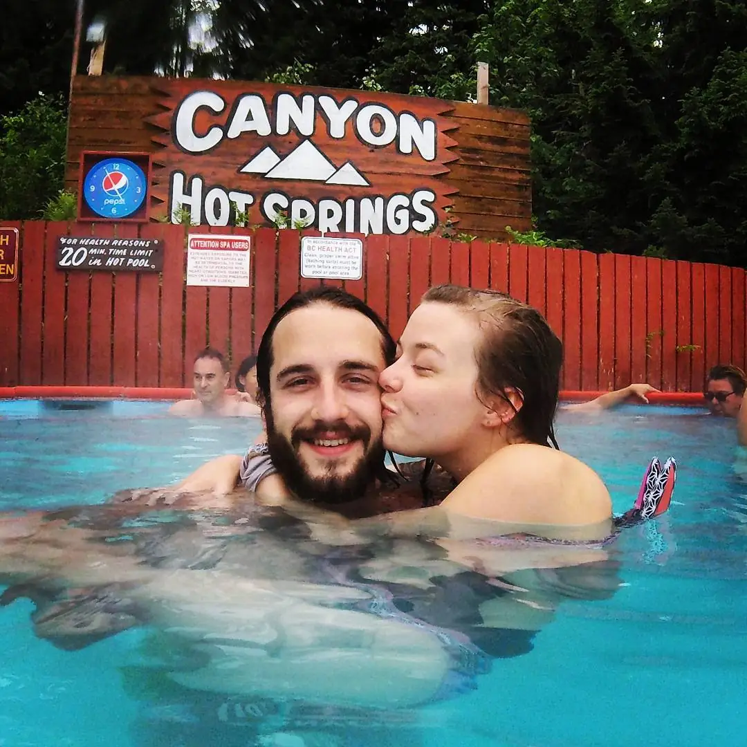 caynon hot springs @1inz_shaw